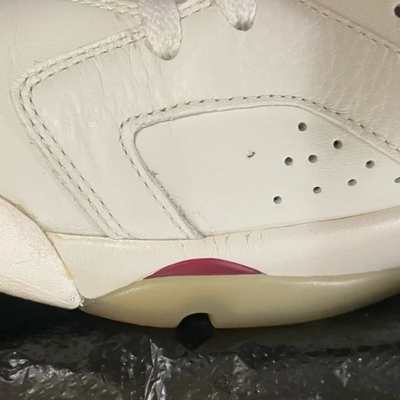 Jordan 6 Retro Maroon (2015) 💯 Authentic - Picture 5 of 12